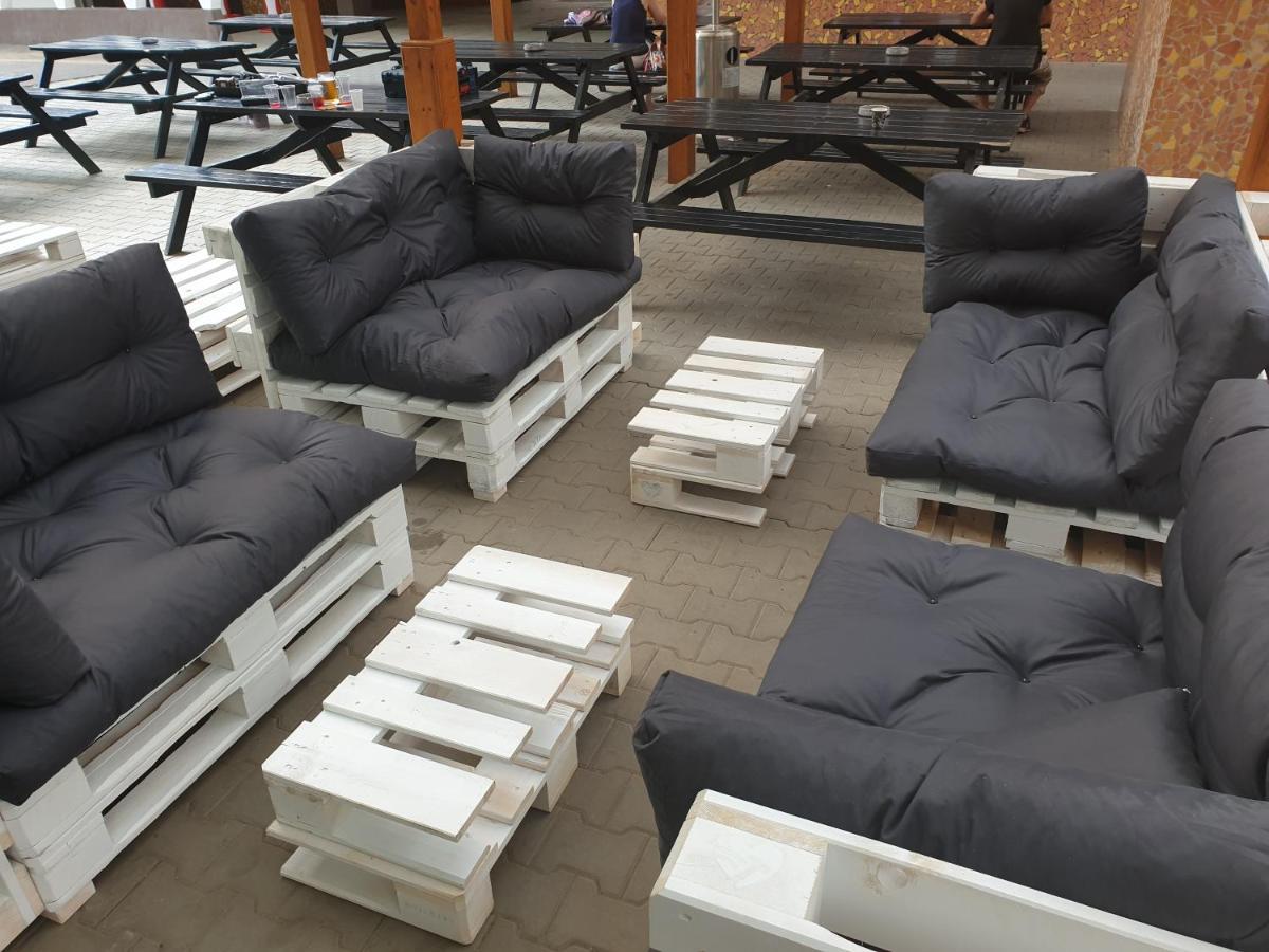 Juniorcamp Nova Zivohost Hotel Křečovice Kültér fotó