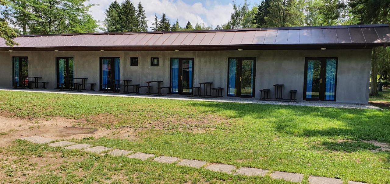 Juniorcamp Nova Zivohost Hotel Křečovice Kültér fotó